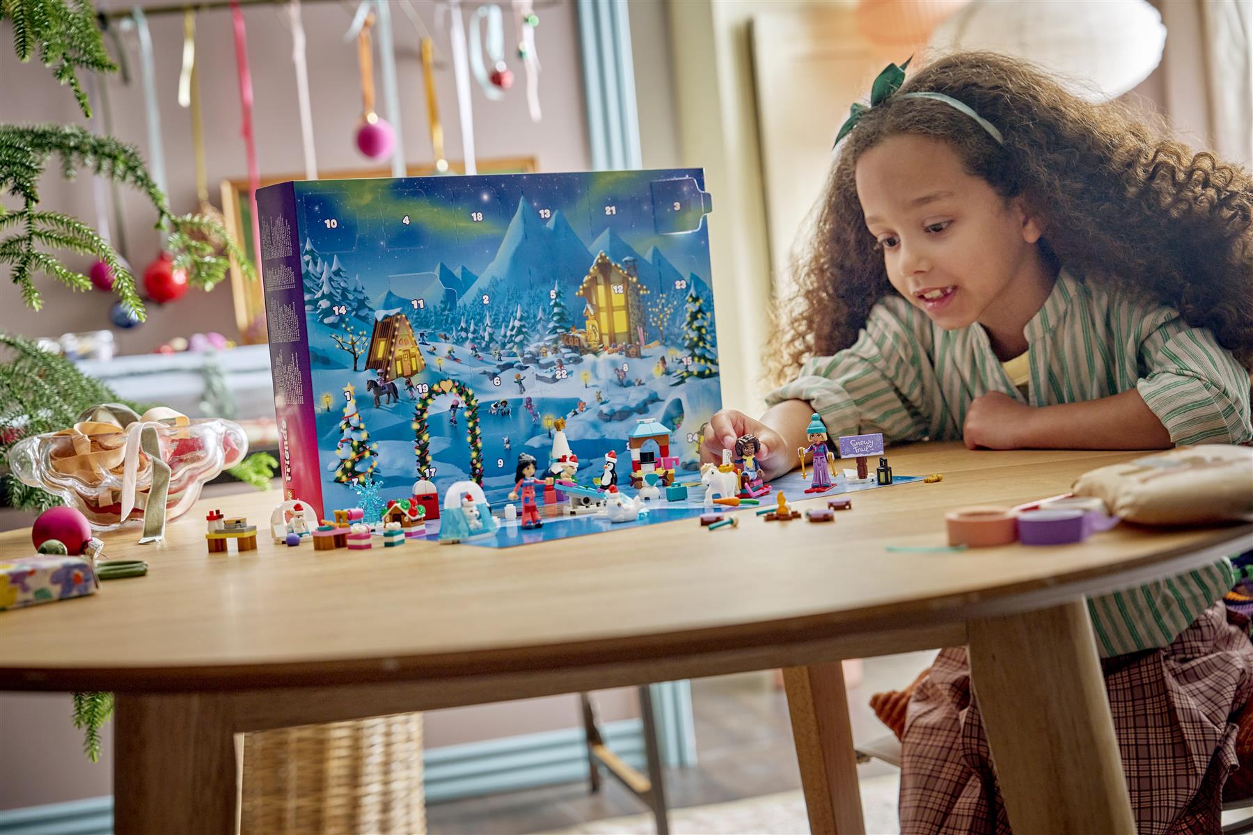 LEGO Friends Advent Calendar 2026 42698
