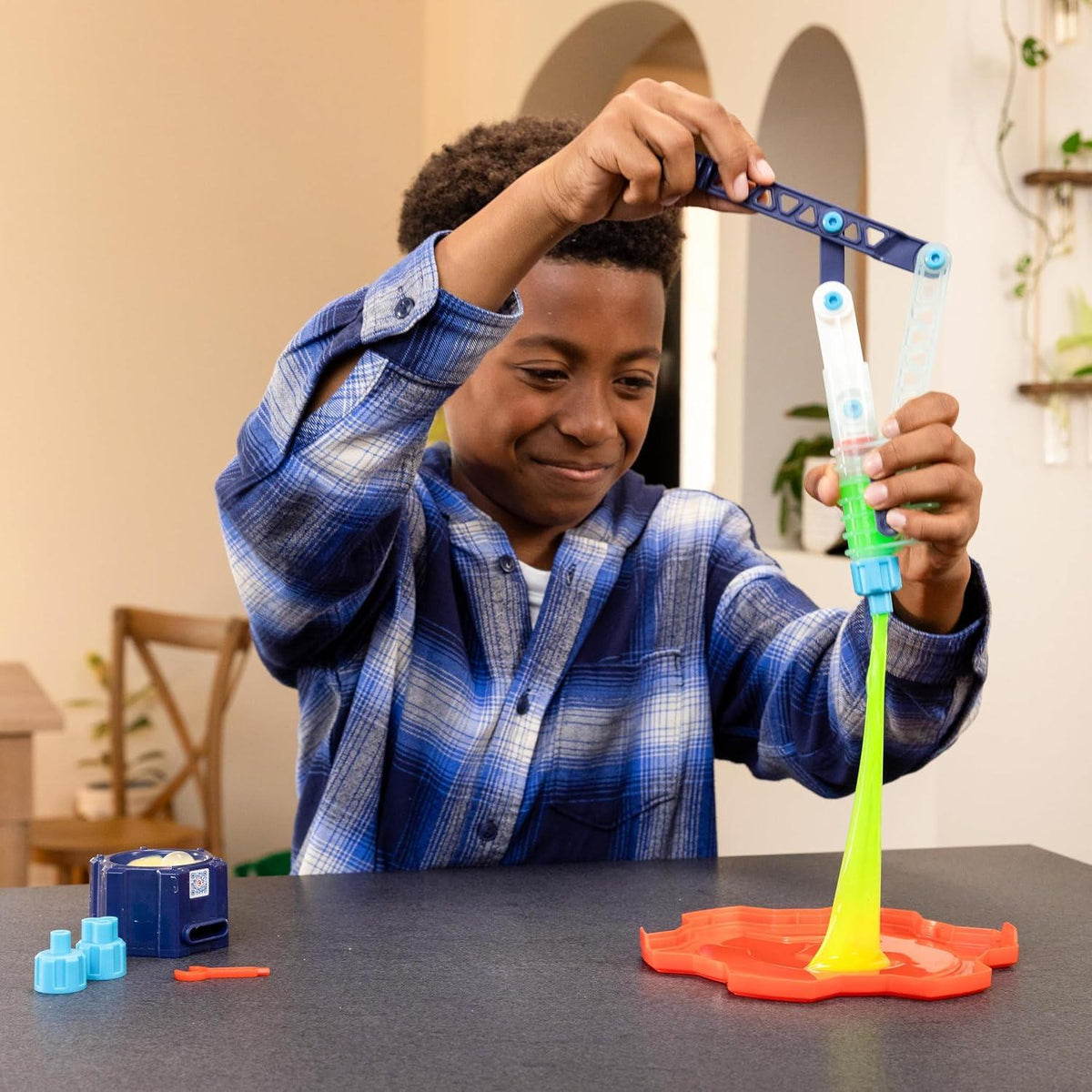 Crunch Labs by Mark Rober - Slime Prank Lab