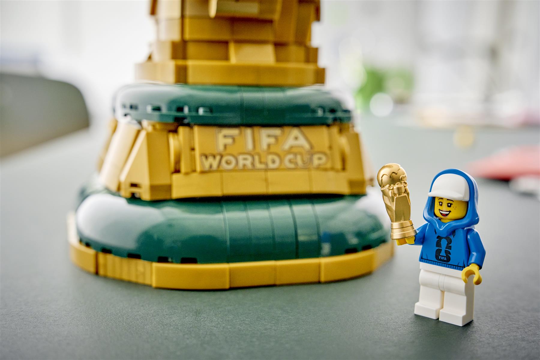LEGO FIFA World Cup Official Trophy 43020