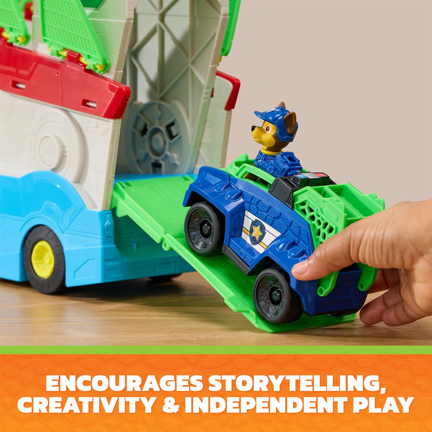 PAW Patrol: The Dino Movie Playset Dino Mobile Headquarters
