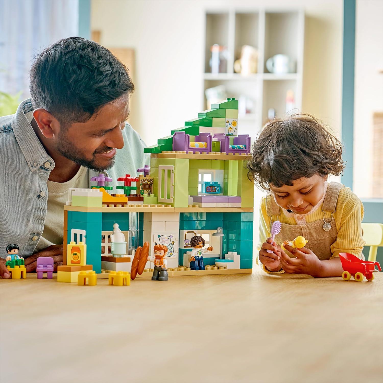LEGO Duplo 3 in 1 Modern Family House with Figures 10470