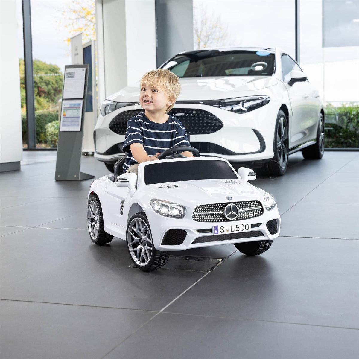 Xootz Mercedes-Benz SL 6V Kids Ride-On Car - White