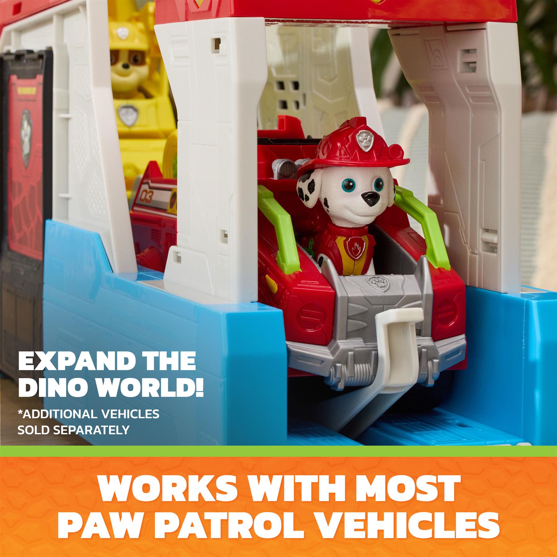 PAW Patrol: The Dino Movie Playset Dino Mobile Headquarters