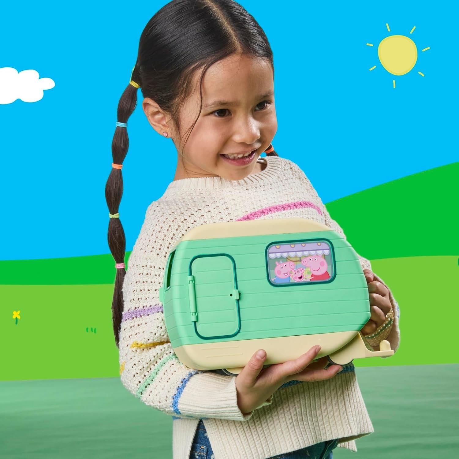 Peppa Pig Three Little Piggies Caravan