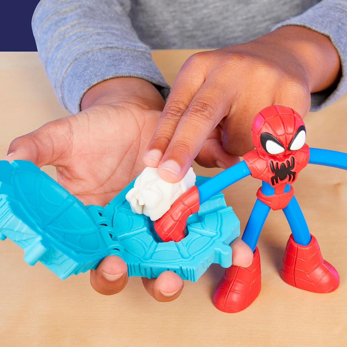 Play-Doh Spider-Man Launch & Slice Battle Playset