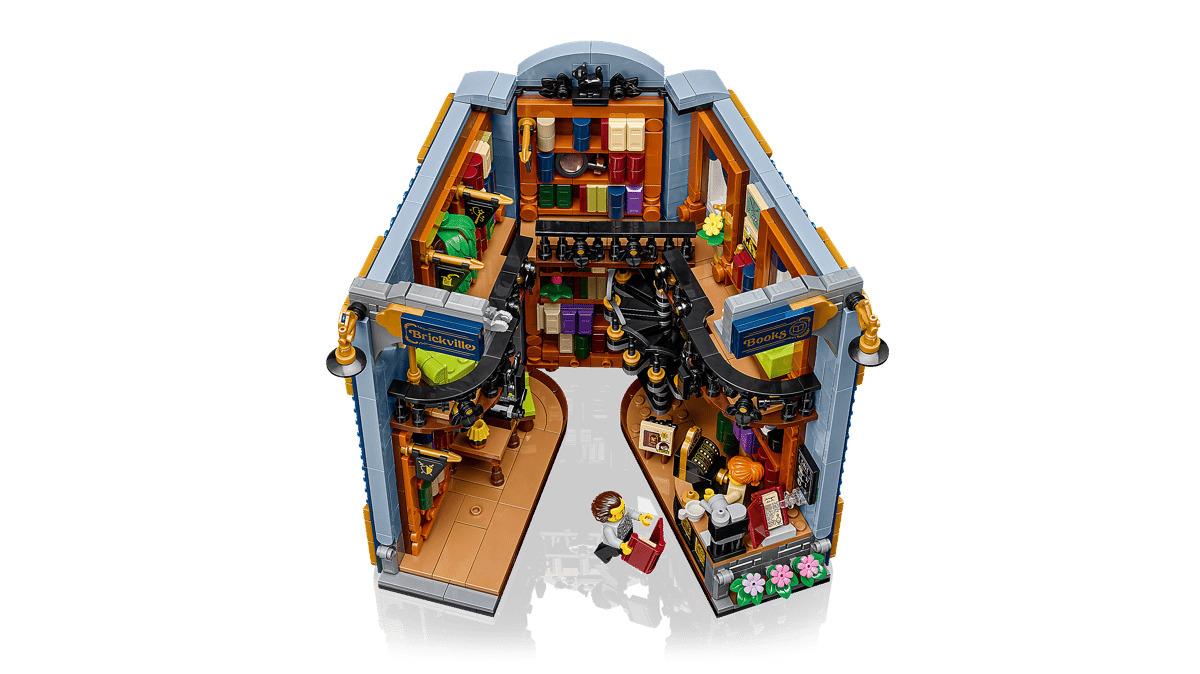 LEGO Icons Bookshop: Book Nook 11379