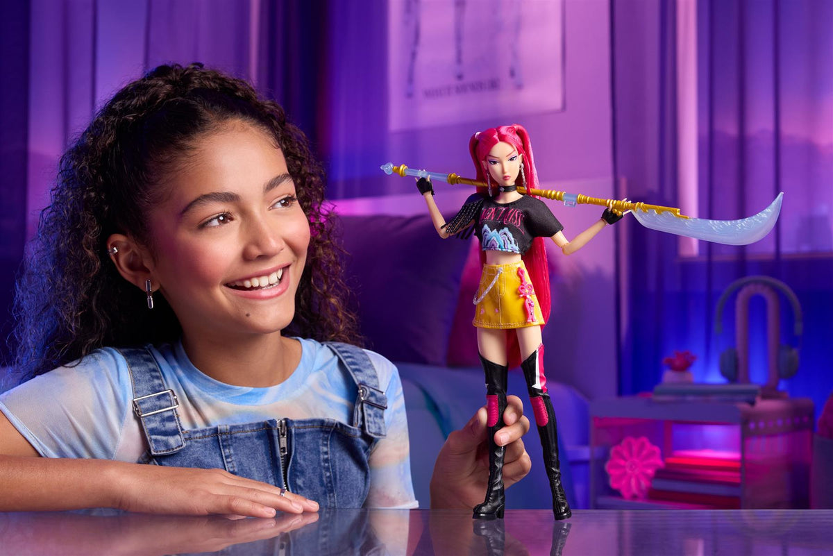 Netflix K-POP Demon Hunters HUNTR/X  "How It's Done" Doll - Mira