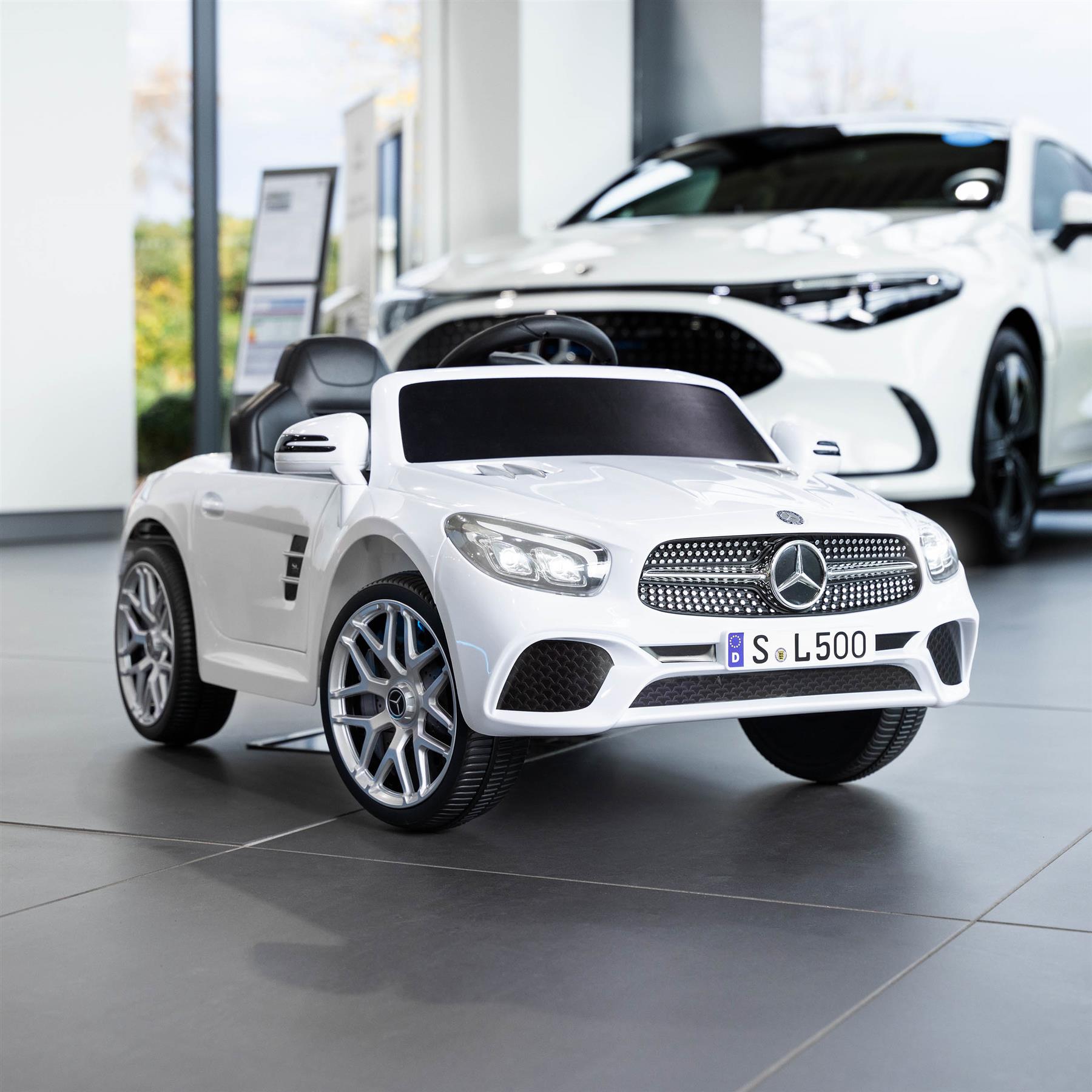 Xootz Mercedes-Benz SL 6V Kids Ride-On Car - White