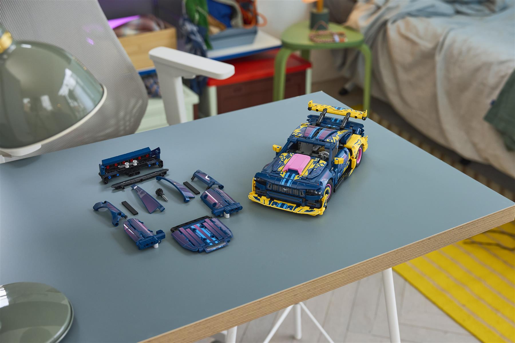 LEGO Technic Custom Garage Ford Mustang GT Car 42236
