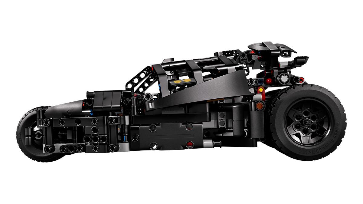 LEGO Technic Batmobile Tumbler 42239