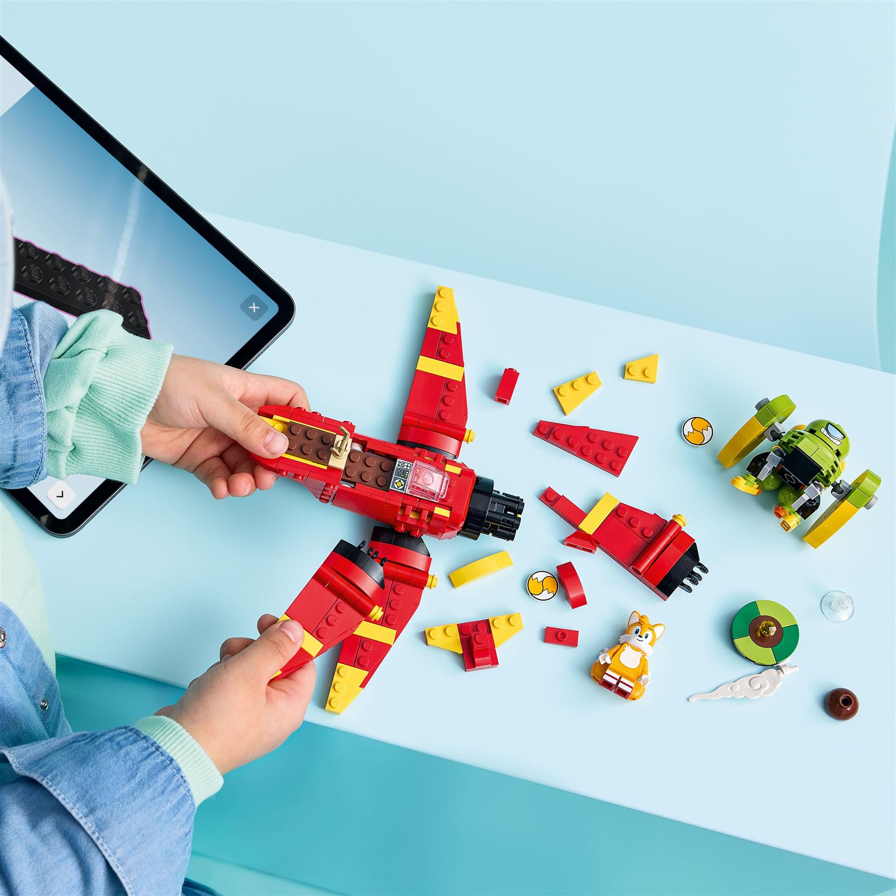 LEGO Sonic the Hedgehog Tails’ Tornado-1 77119