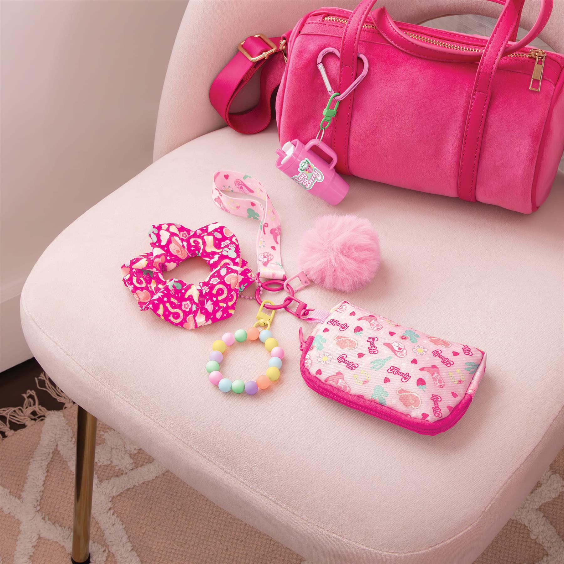 Make It Real Glimmer & Glow All My Faves Wristlet