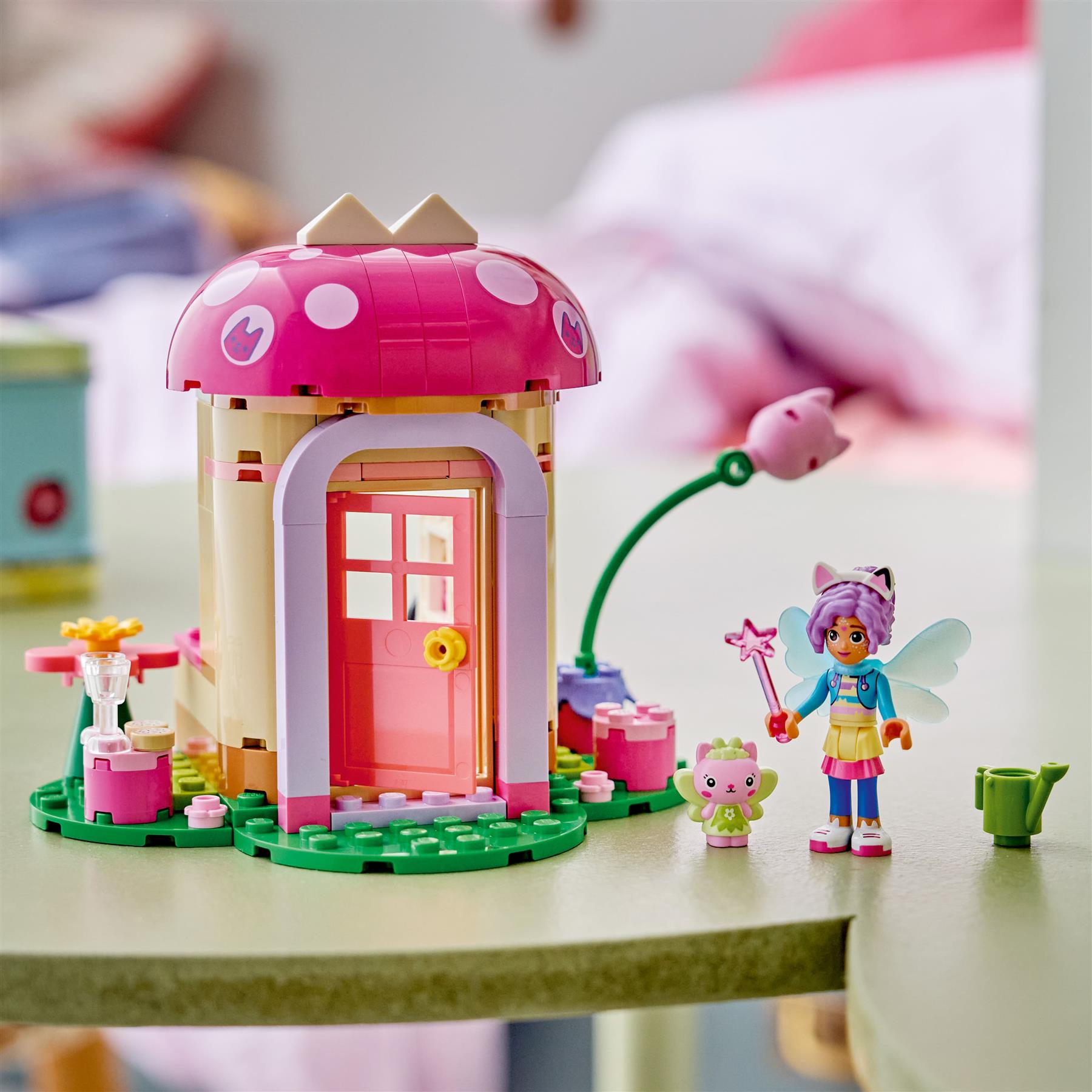 LEGO Gabby's Dollhouse Kitty Fairy's Garden House 11212