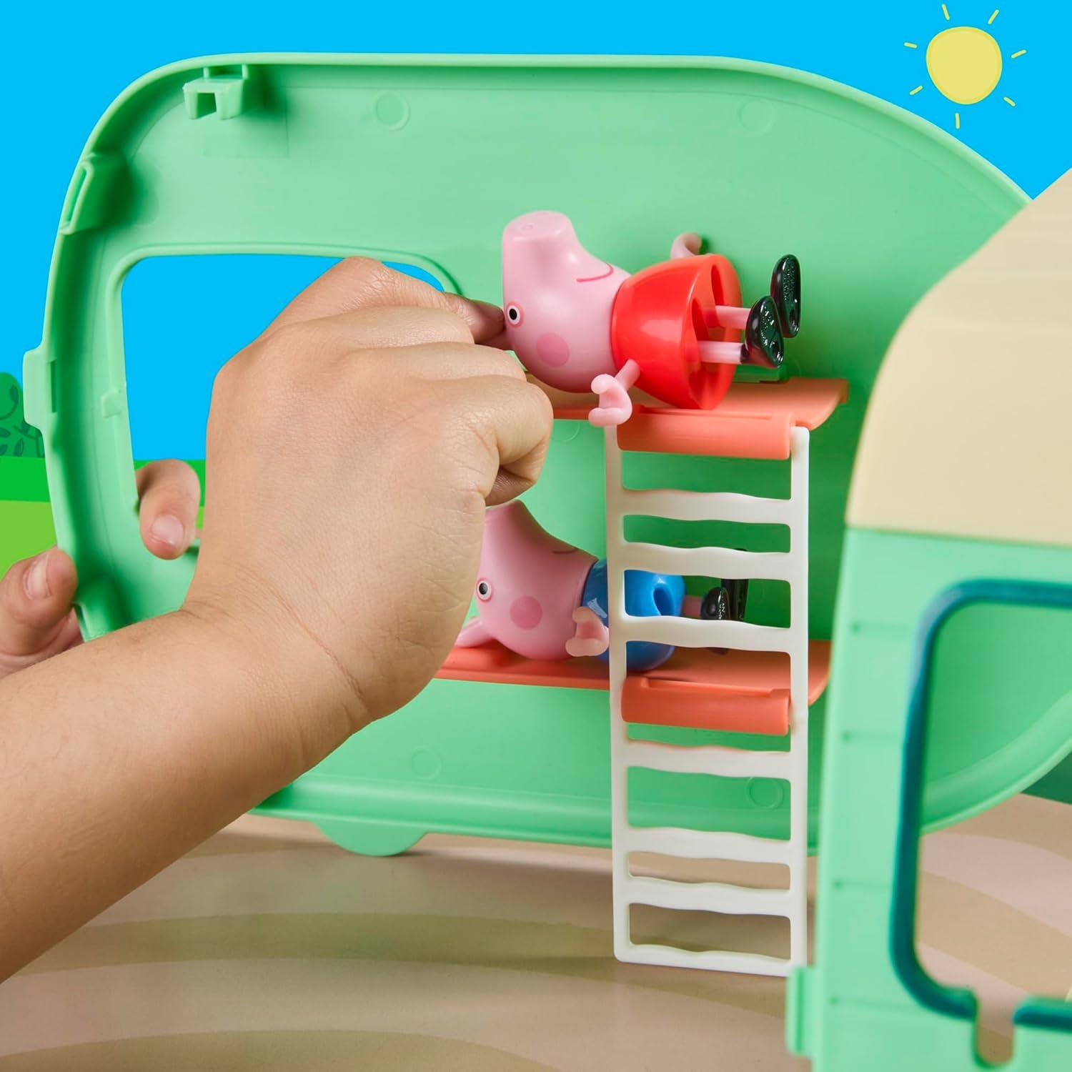 Peppa Pig Three Little Piggies Caravan