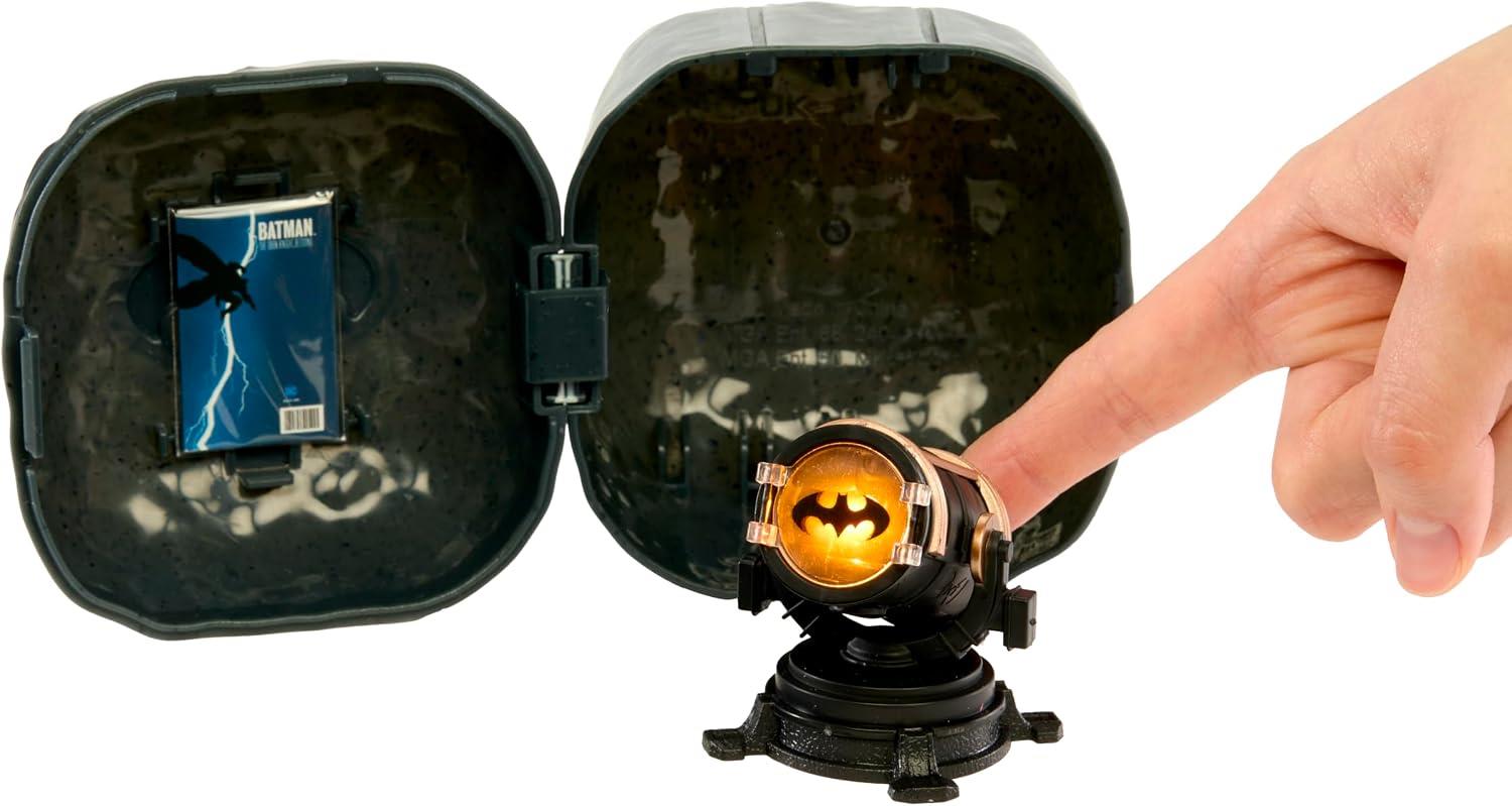 MGA's Miniverse Make It Mini Batman