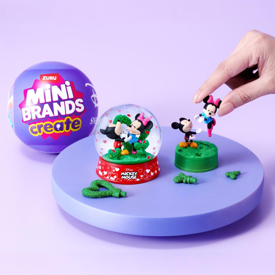 Zuru Mini Brands Series 1 Create Disney Snow Globes