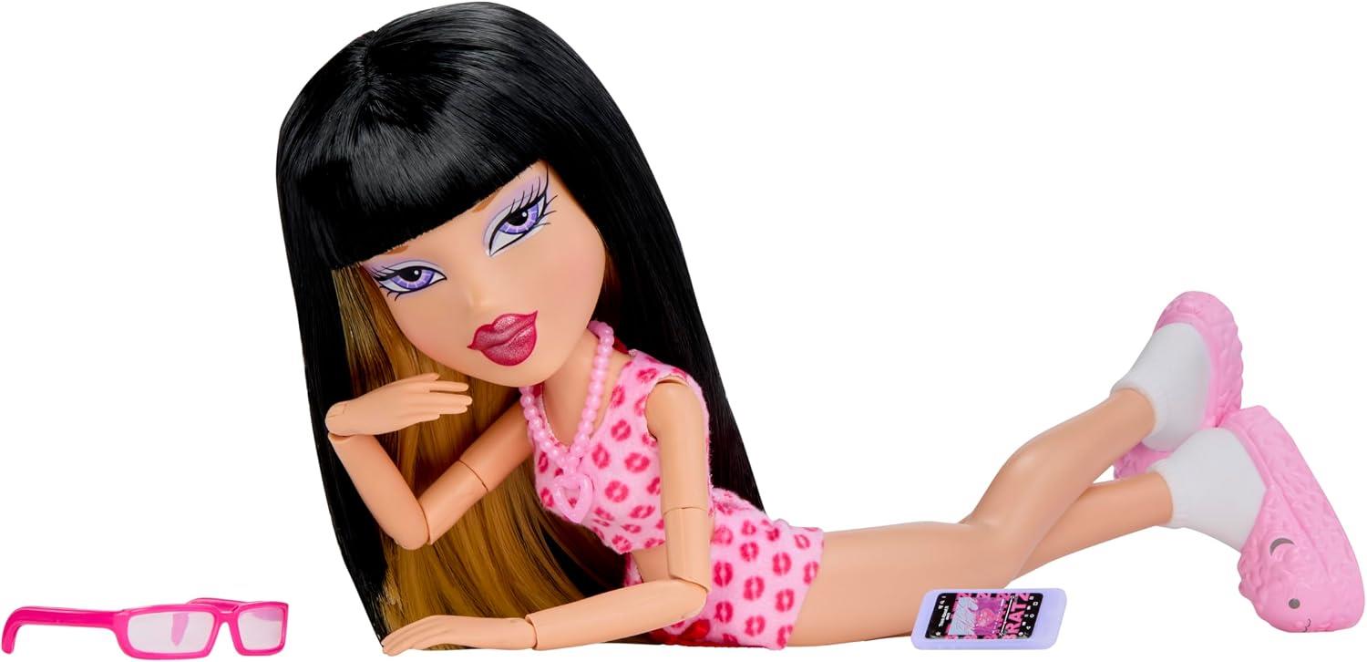 Bratz Closet & Doll Playset