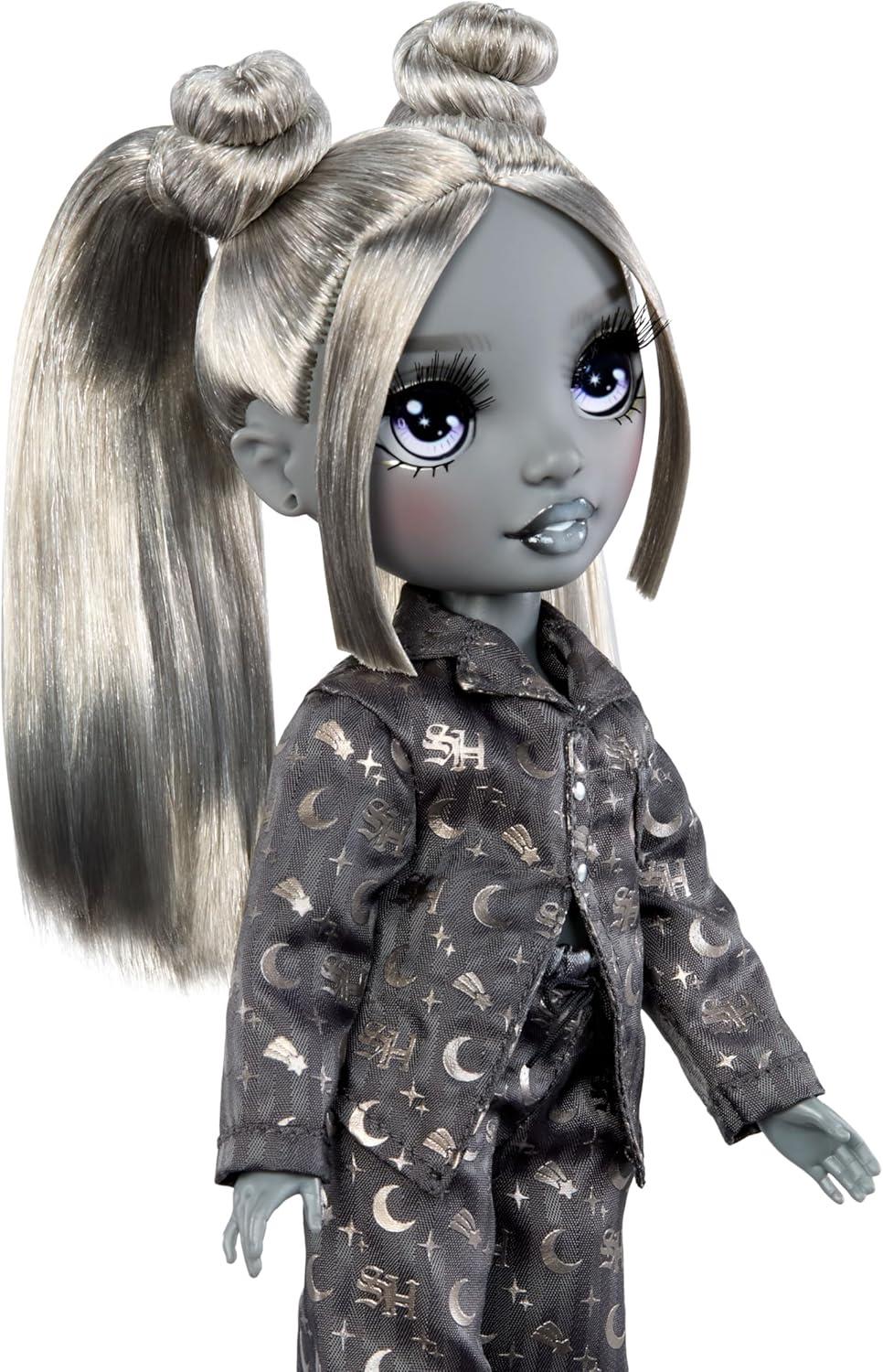 Shadow High Fashion Doll Sleepover - Luna Madison
