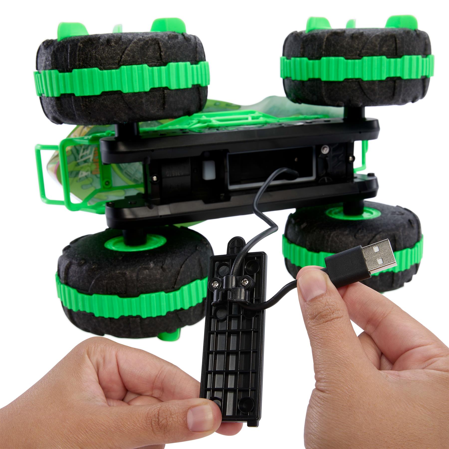 Hot Wheels Monster Trucks RC 1:15 All-Terrain Mutant Great Bite