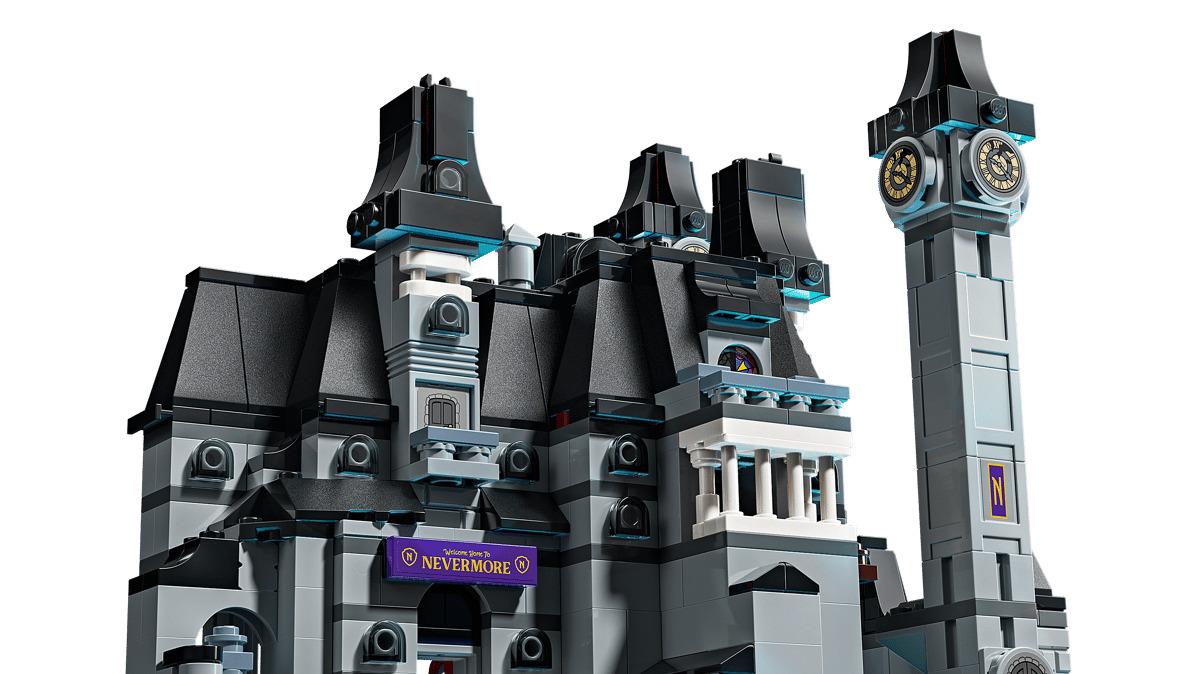 LEGO Wednesday Nevermore Academy 76788