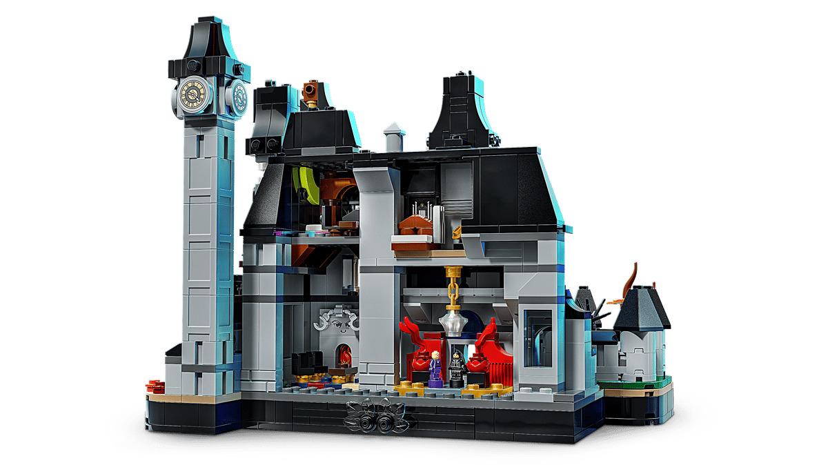 LEGO Wednesday Nevermore Academy 76788
