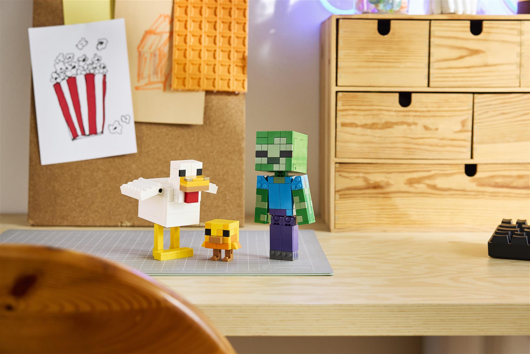 LEGO Minecraft Chicken Jockey 21582