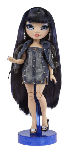 Rainbow High Kim Nguyen Fashion Doll
